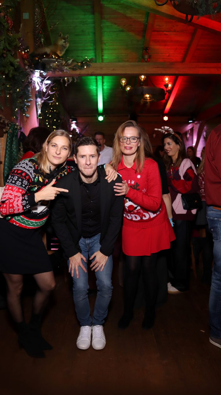 Firmen-Weihnachtsfeier: Echte Gäste, echte Freude